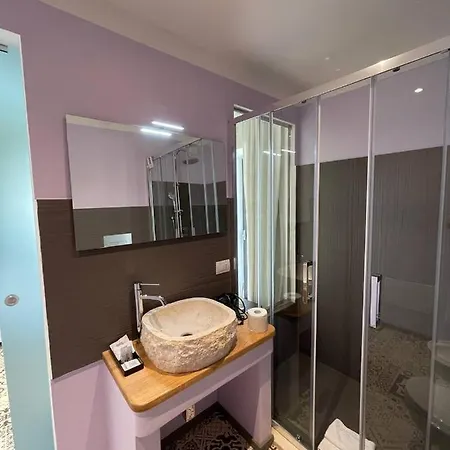 Gaias Guest house